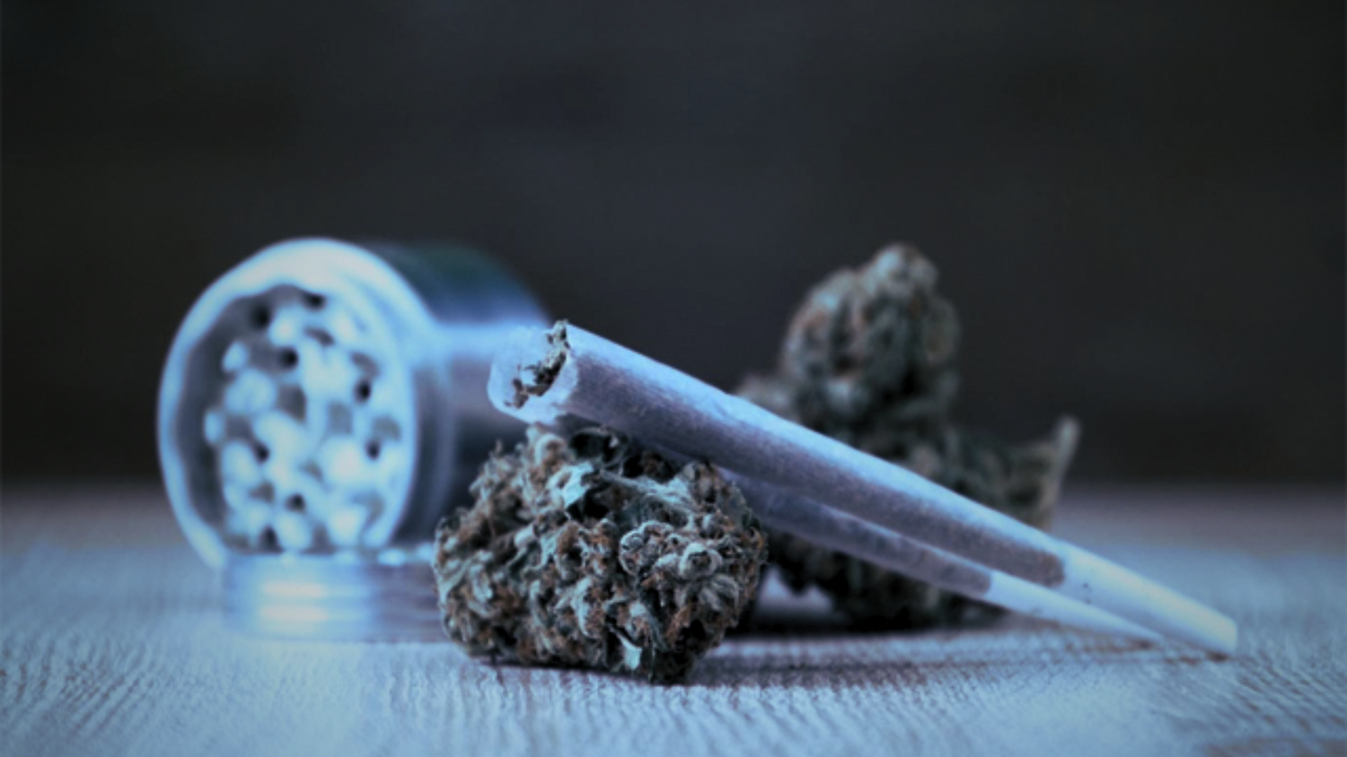 Best Rolling Tools for 4/20: Must Have Essentials for a Smooth Session