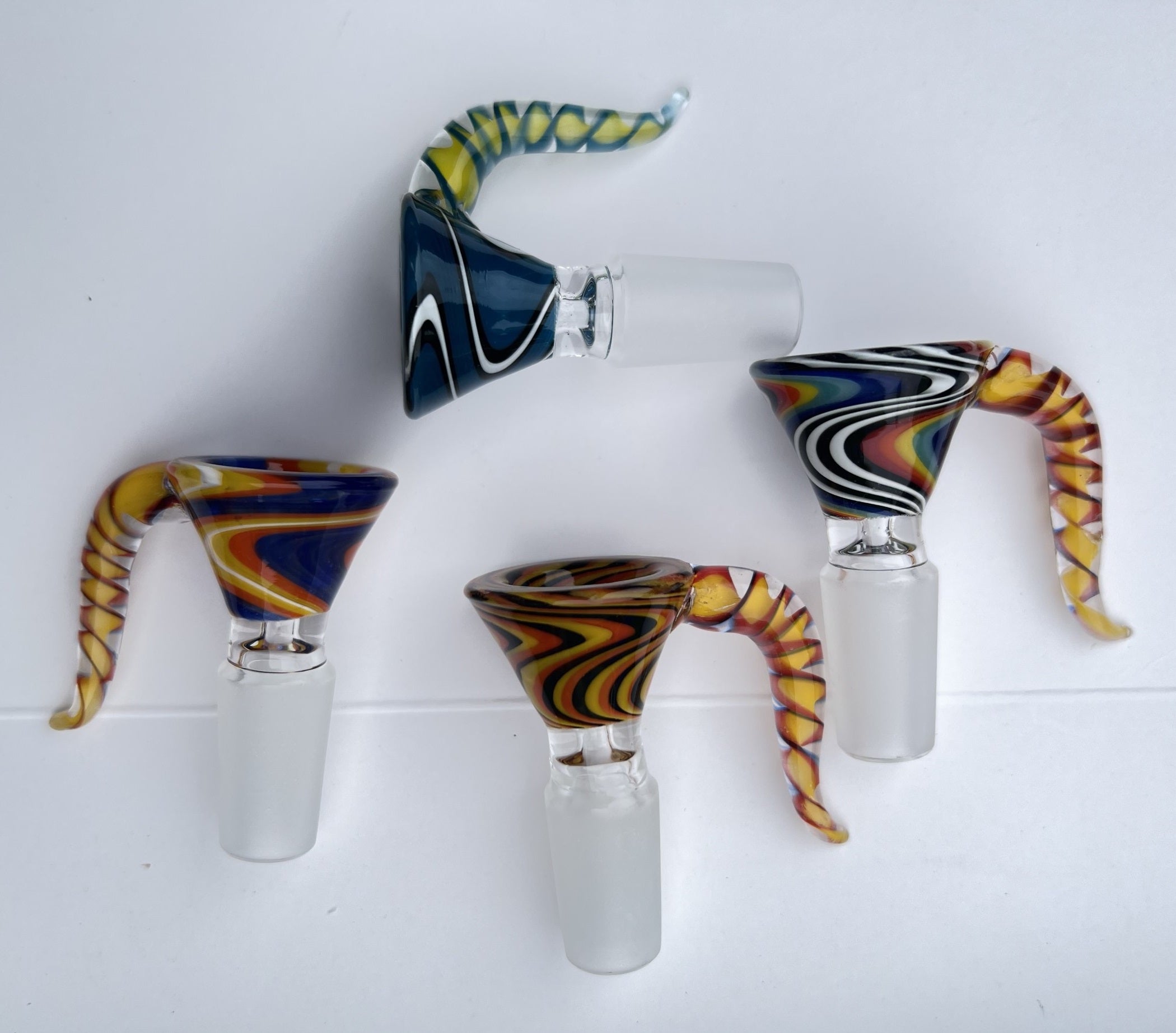 DEEZNUTZ GLASS COLOR 14 MM MALE BOWL 12CT