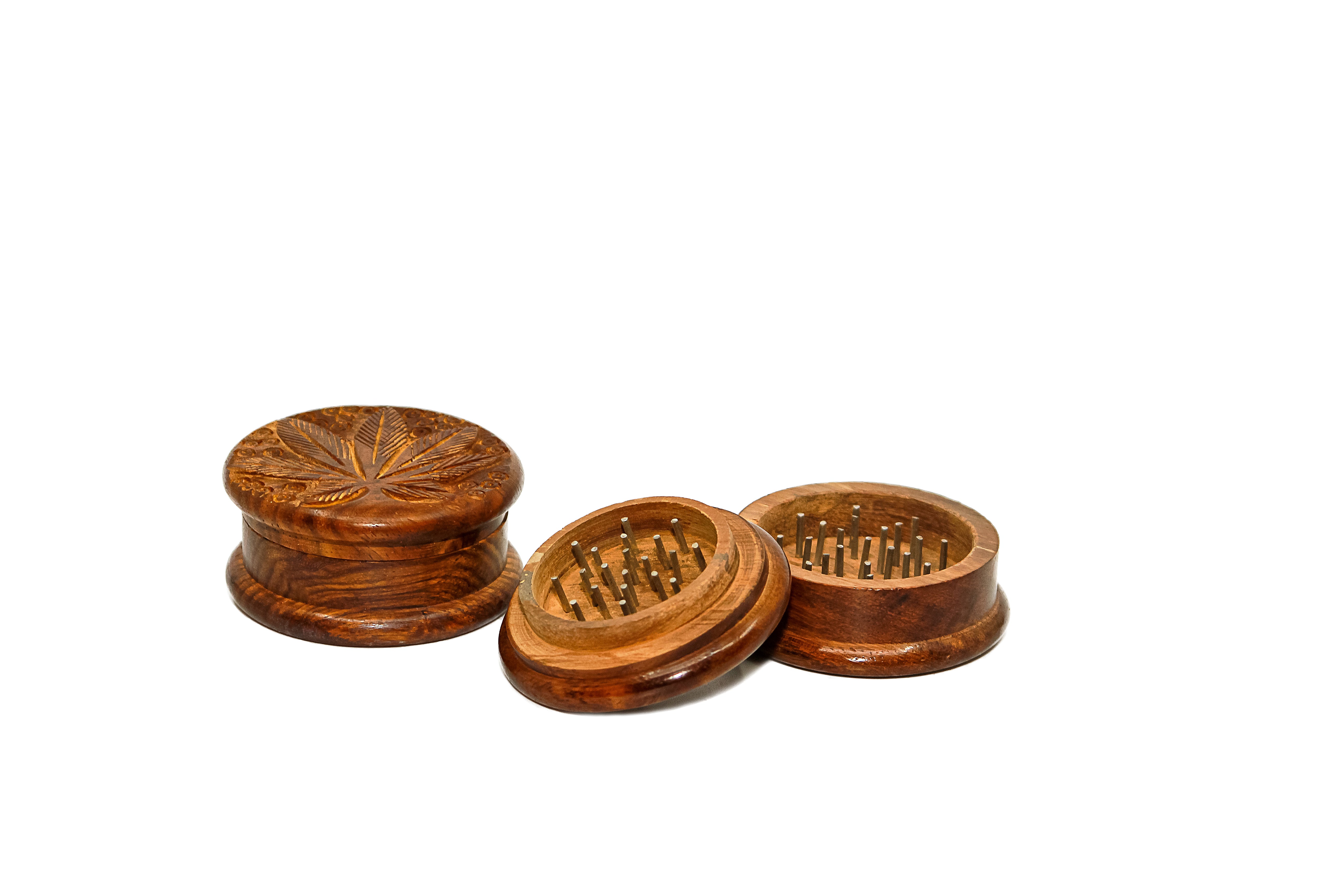 Wooden Grinder w/ Etched Design (63mm)