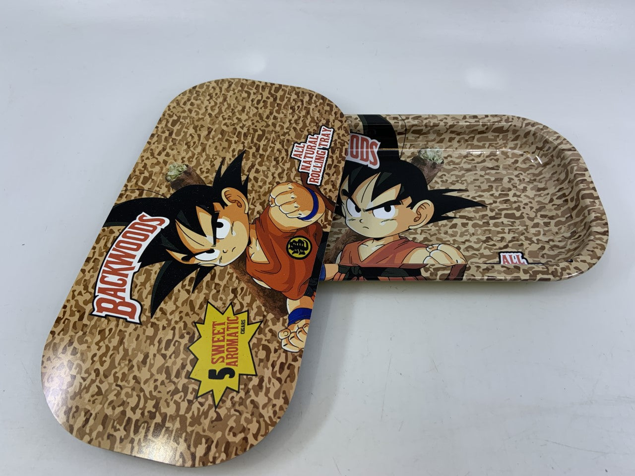 NEW ROLLING TRAY WITH MAGNETIC LID