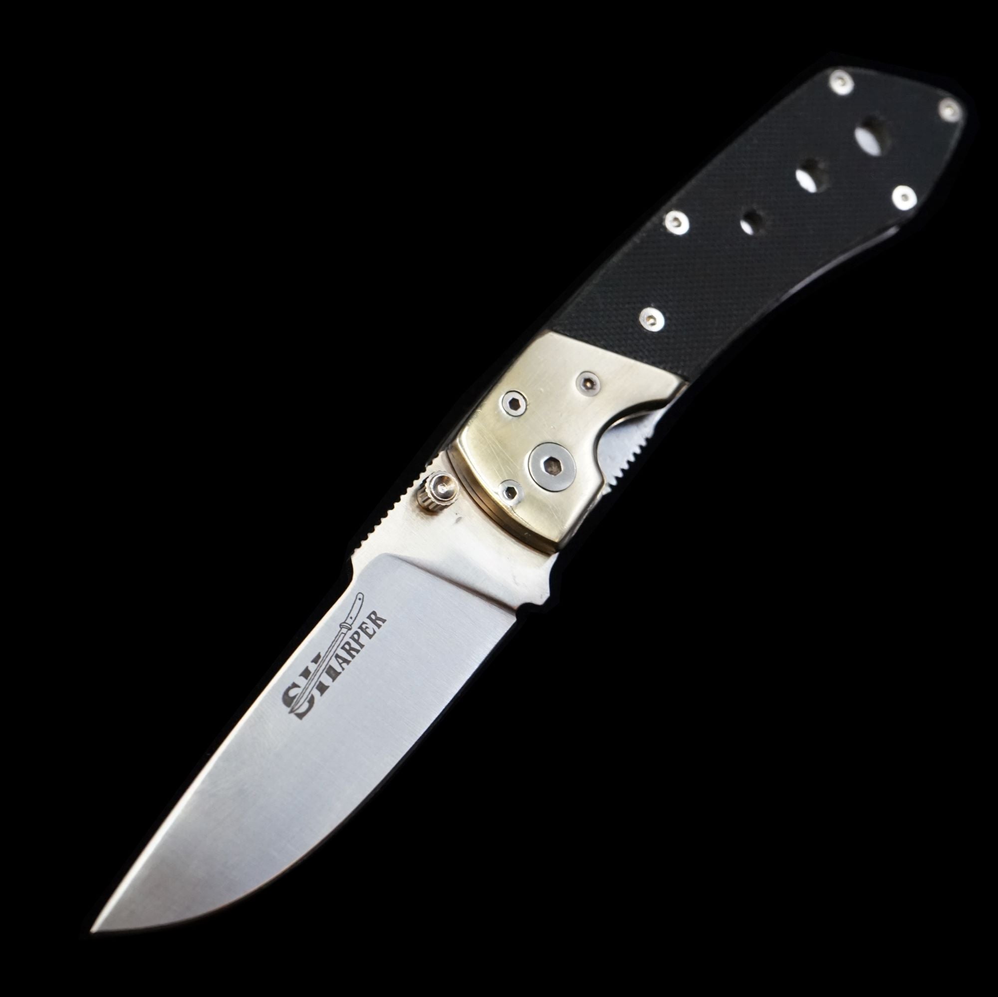 Black Ridged Tri Circle Handle Knife