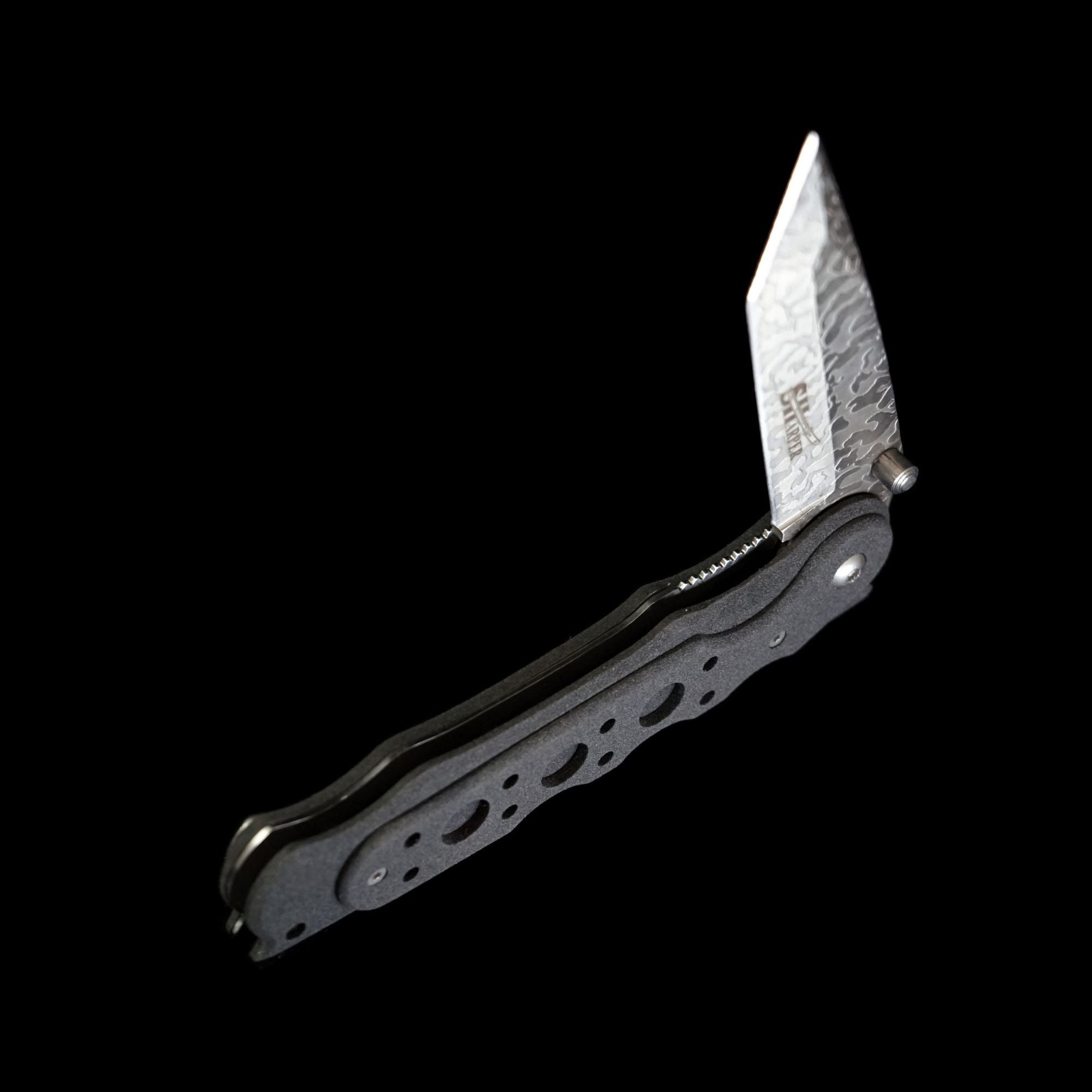 Sanded Grip Camo Blade Knife