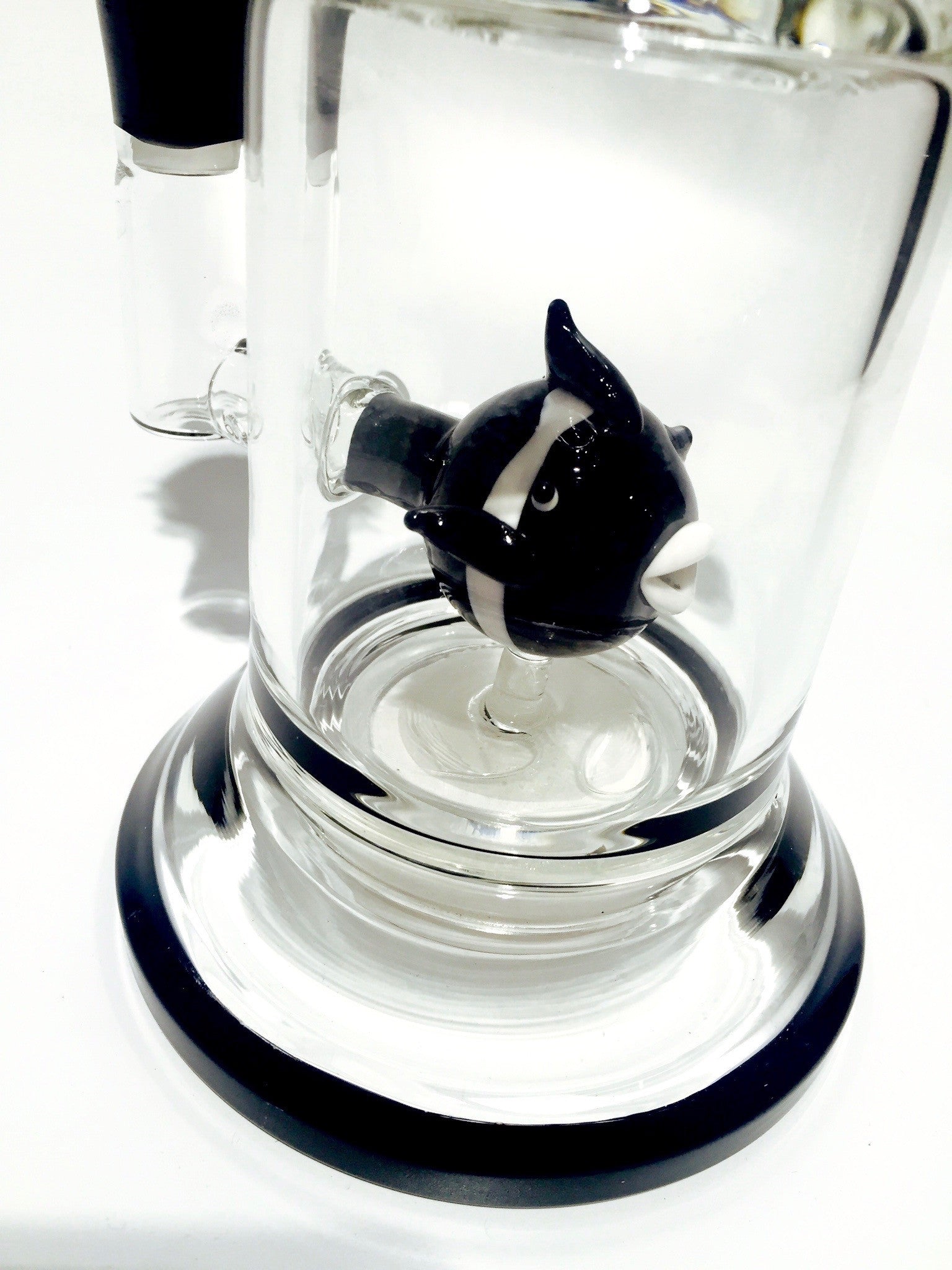 9" Water Pipe w/ Silicone Jar